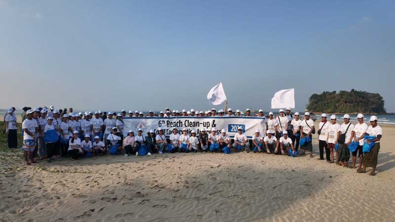 6th Beach Clean-up